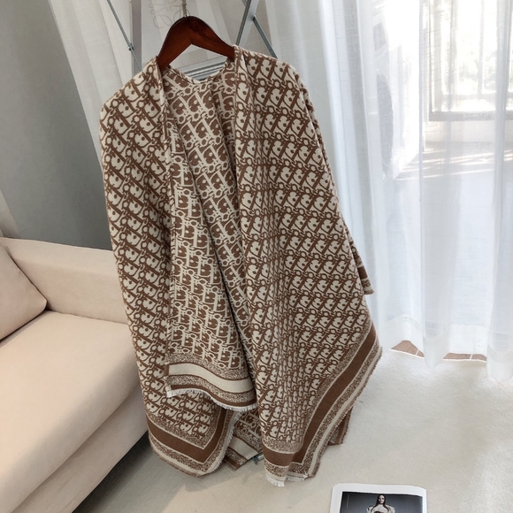 dior cape shawl scarf Square scarf - Picture 5 of 6